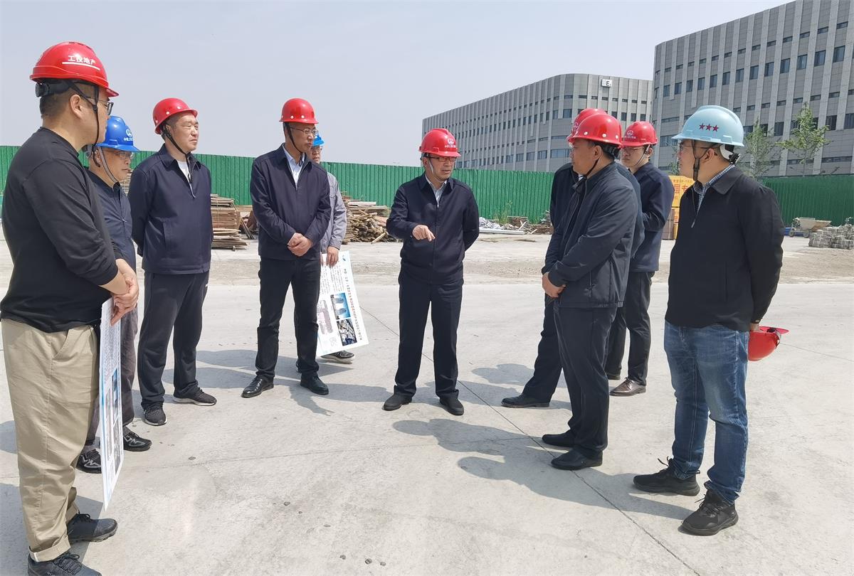 1683159522624048165.jpg 丁锐到医药创新产业园检查安全生产工作1.jpg